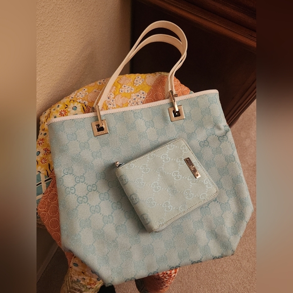 Gucci vintage mini GG canvas Bucket bag, baby blue with matching wallet - Picture 16 of 16